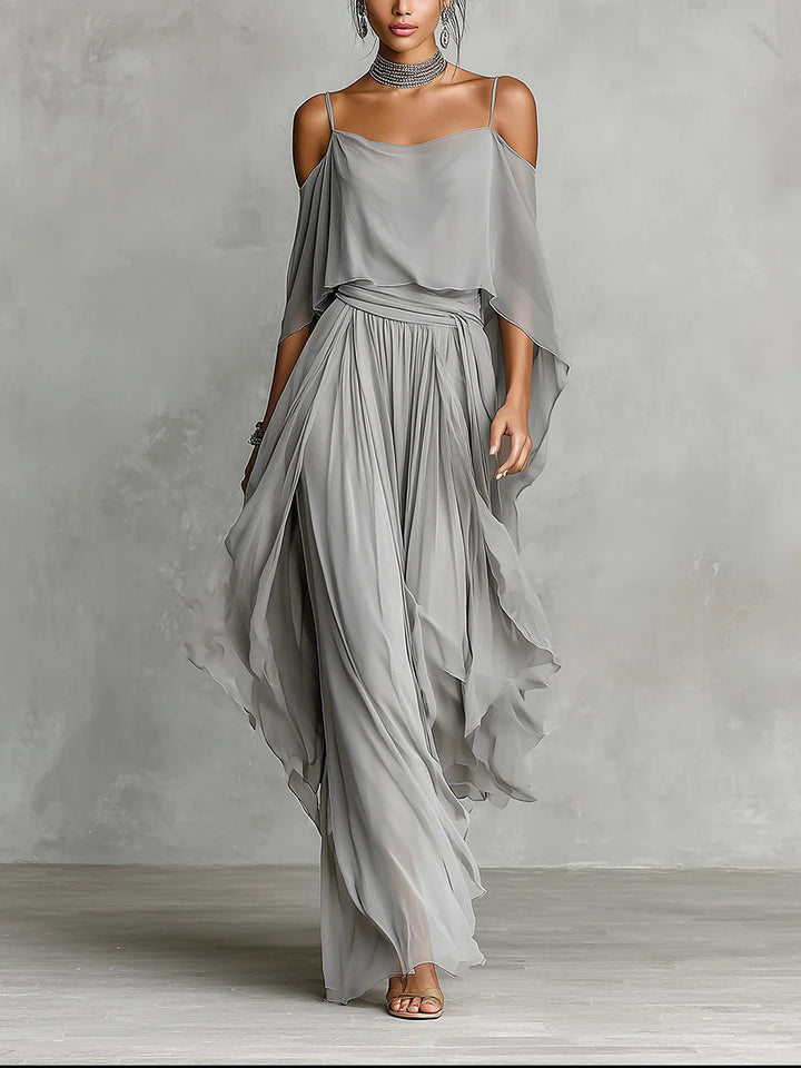 Set di camicetta e pantaloni in chiffon grigio senza spalline