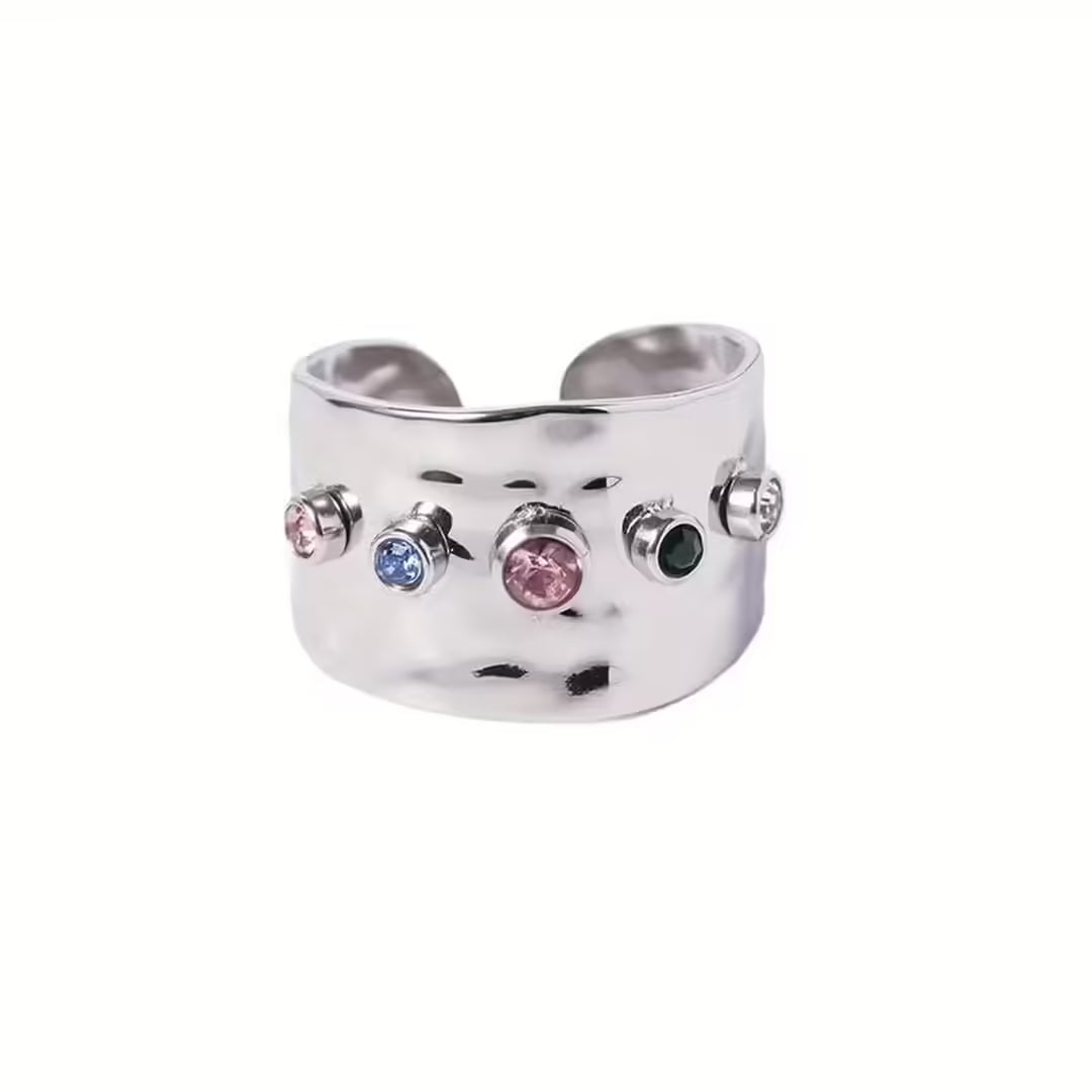 Anello Vintage in Oro con Zirconia Cubica