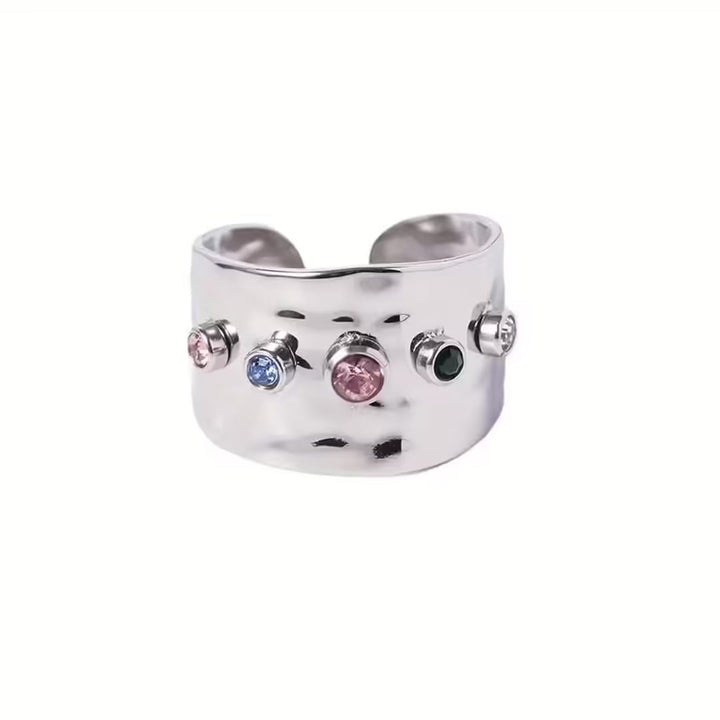 Anello Vintage in Oro con Zirconia Cubica
