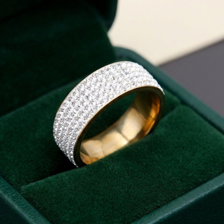 Anello Pavelli in Cristallo