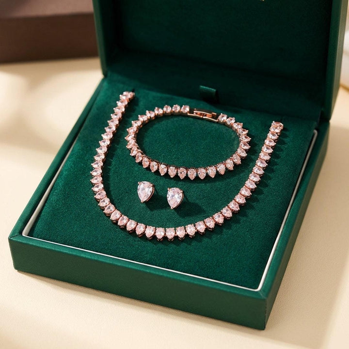 Splendido Set Completo di Zirconia Cubica Trasparente