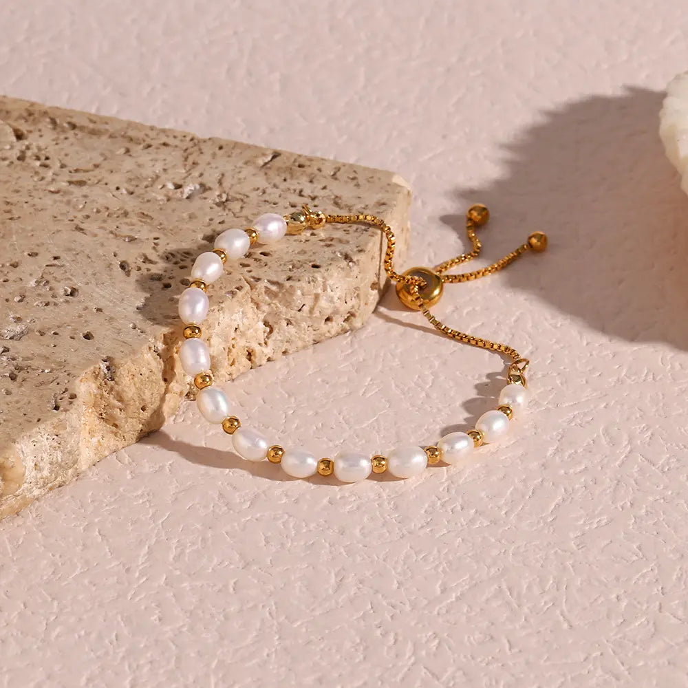 Bracciale Elegante in Perle e Oro