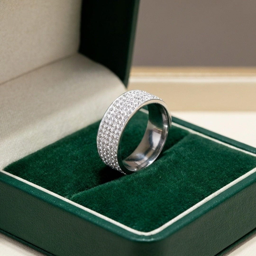 Anello Pavelli in Cristallo