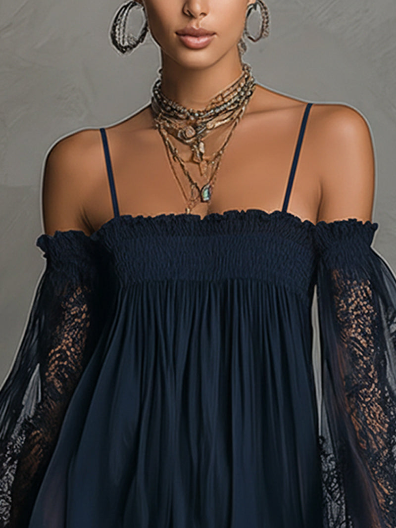 Noemi | Mini abito in chiffon blu navy con scollatura off-the-shoulder, rifiniture in pizzo e maniche trasparenti