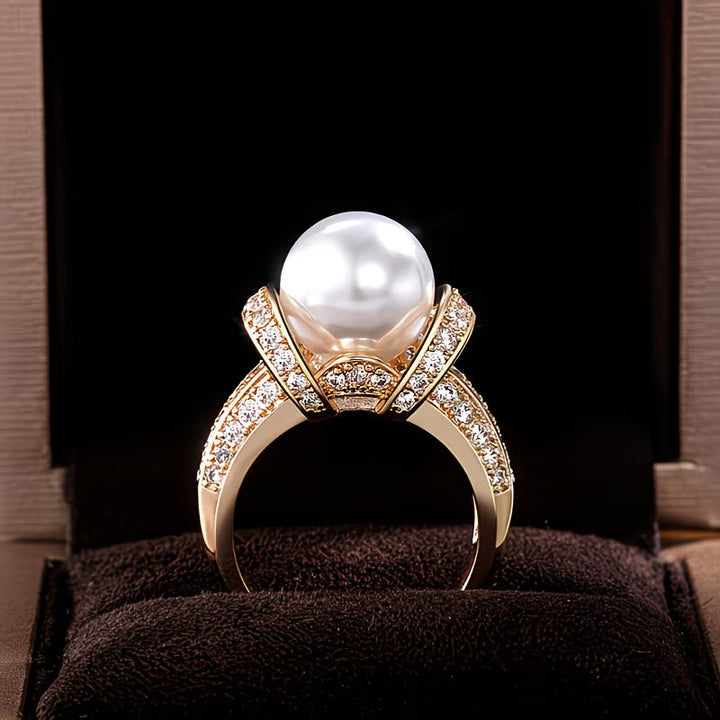 Anello con Perle a Corona