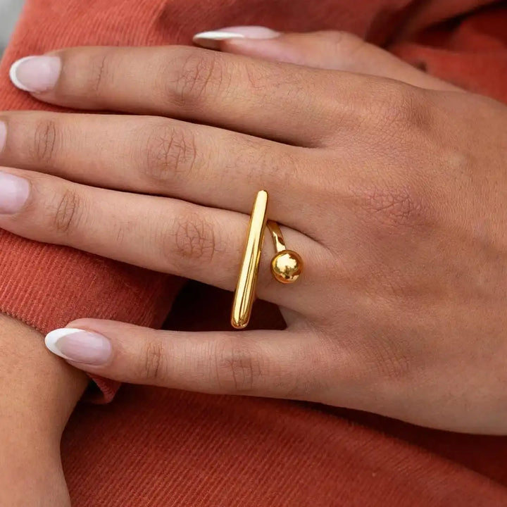 Anello Regolabile in Oro con Stella Senza Tempo