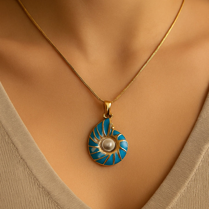 Collana con Ciondolo a Perla di Conchiglia