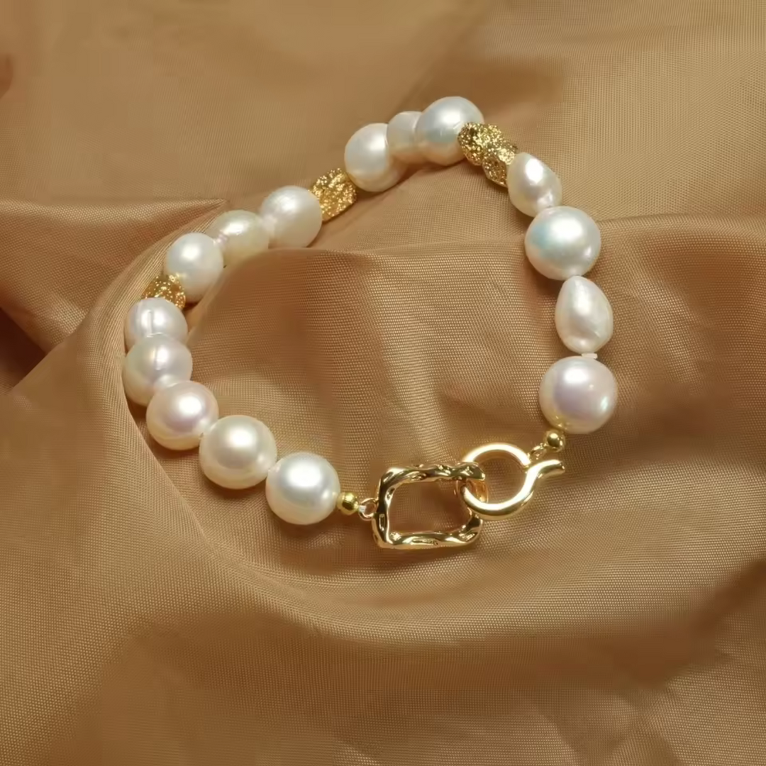 Bracciale Elegante in Perle Barocche