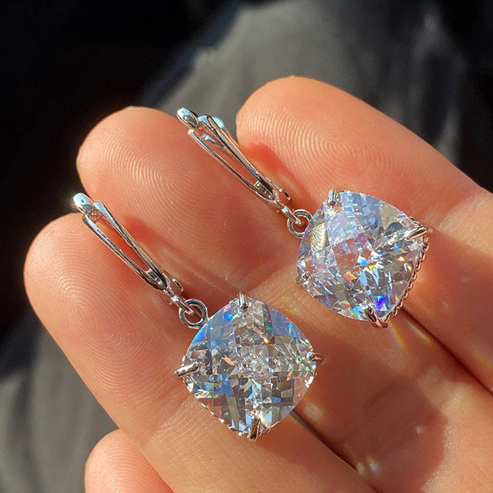 Orecchini a Goccia in Zirconia Cubica e Oro Bianco
