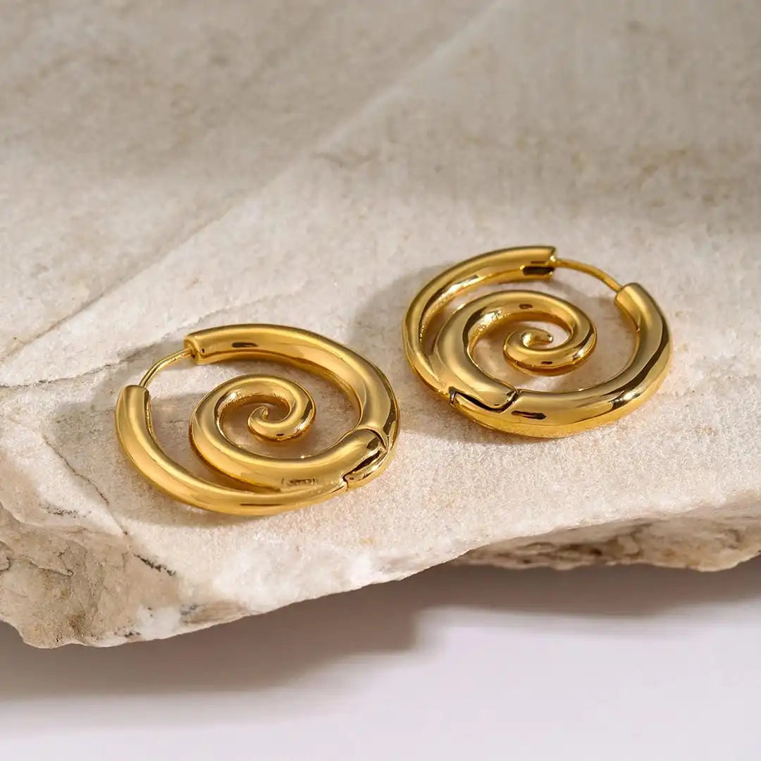 Orecchini a Spirale in Oro Senza Tempo