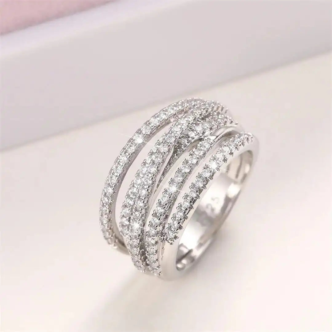 Anello a Croce in Zirconia Stratificata