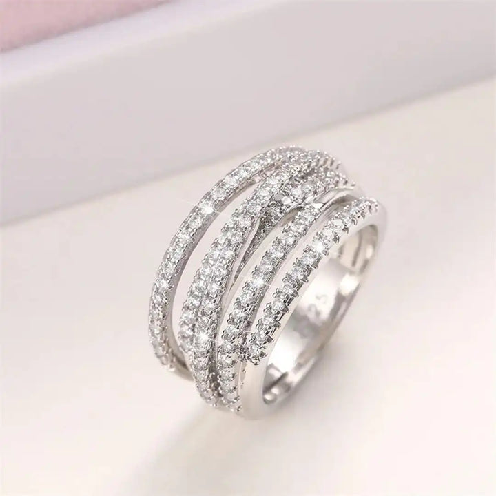 Anello a Croce in Zirconia Stratificata