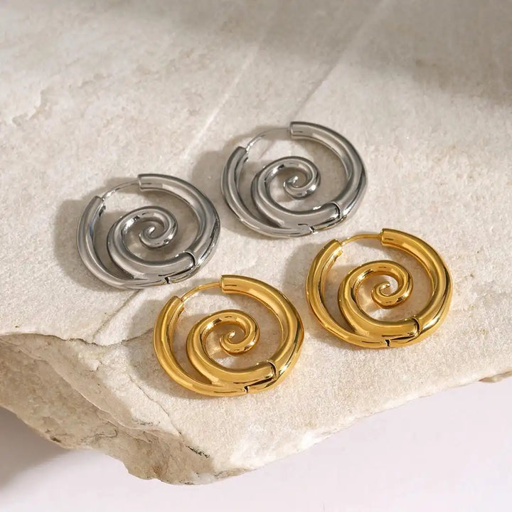 Orecchini a Spirale in Oro Senza Tempo