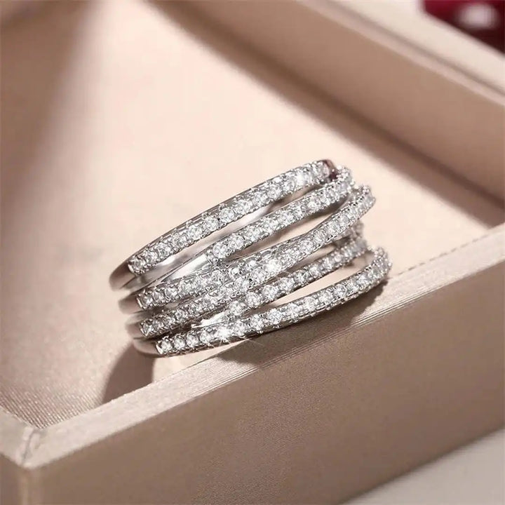 Anello a Croce in Zirconia Stratificata