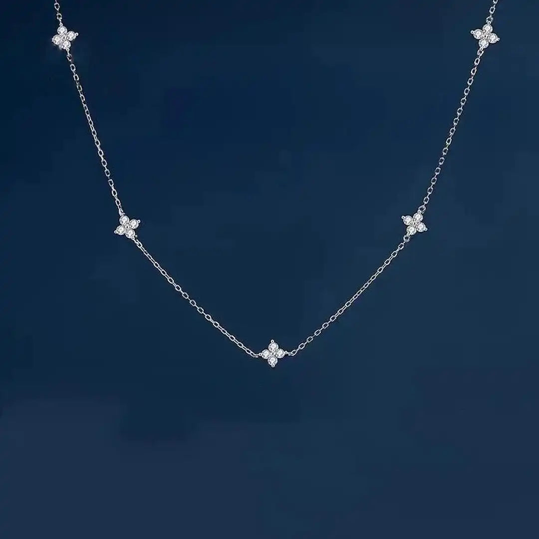 Collana in Zirconia Incastonata a Fiori