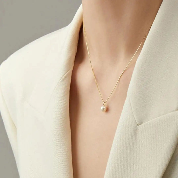 Collana con Pendente di Perla Senza Tempo