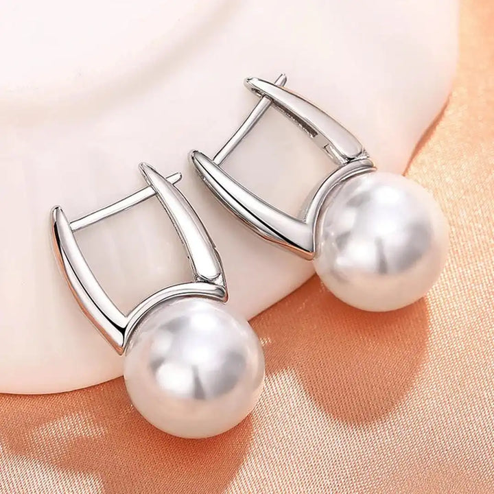 Orecchini Vintage con Perle Dorate