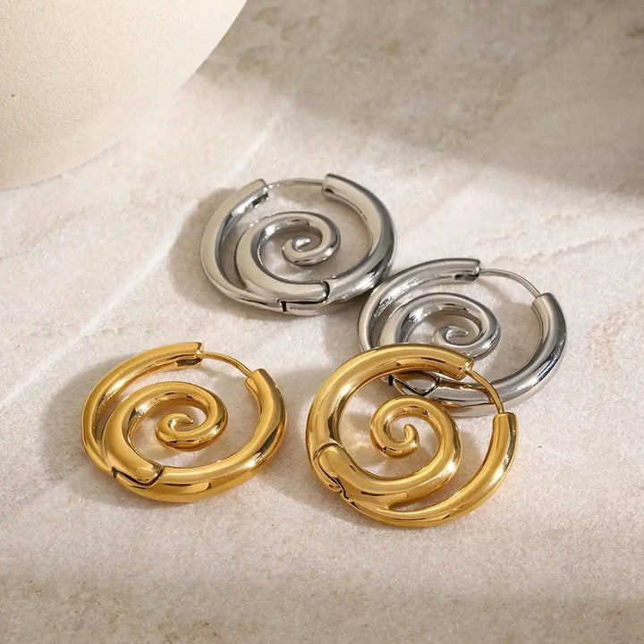 Orecchini a Spirale in Oro Senza Tempo