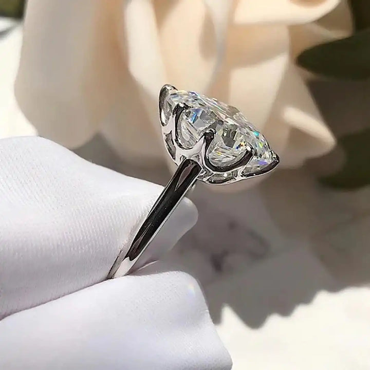 Anello in Zirconia Cubica Oro Senza Tempo