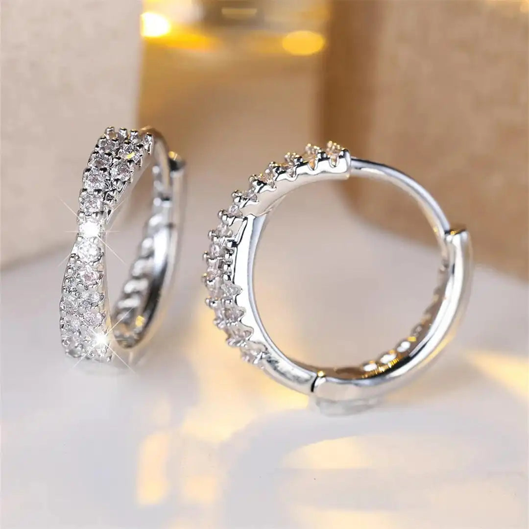 Orecchini a cerchio in zirconia vintage