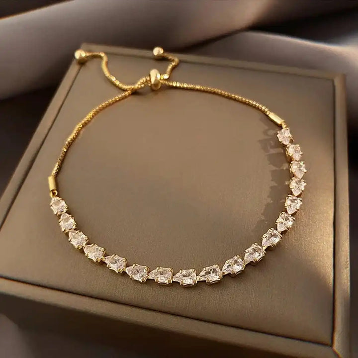 Bracciale in Pietre Geometriche Regolabile