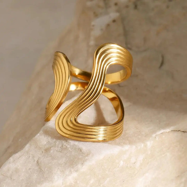 Anello in Oro Sottile con Perline