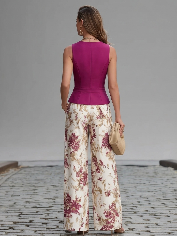 Set di Canotta Senza Maniche Rosa e Pantaloni a Gamba Larga con Stampa Floreale