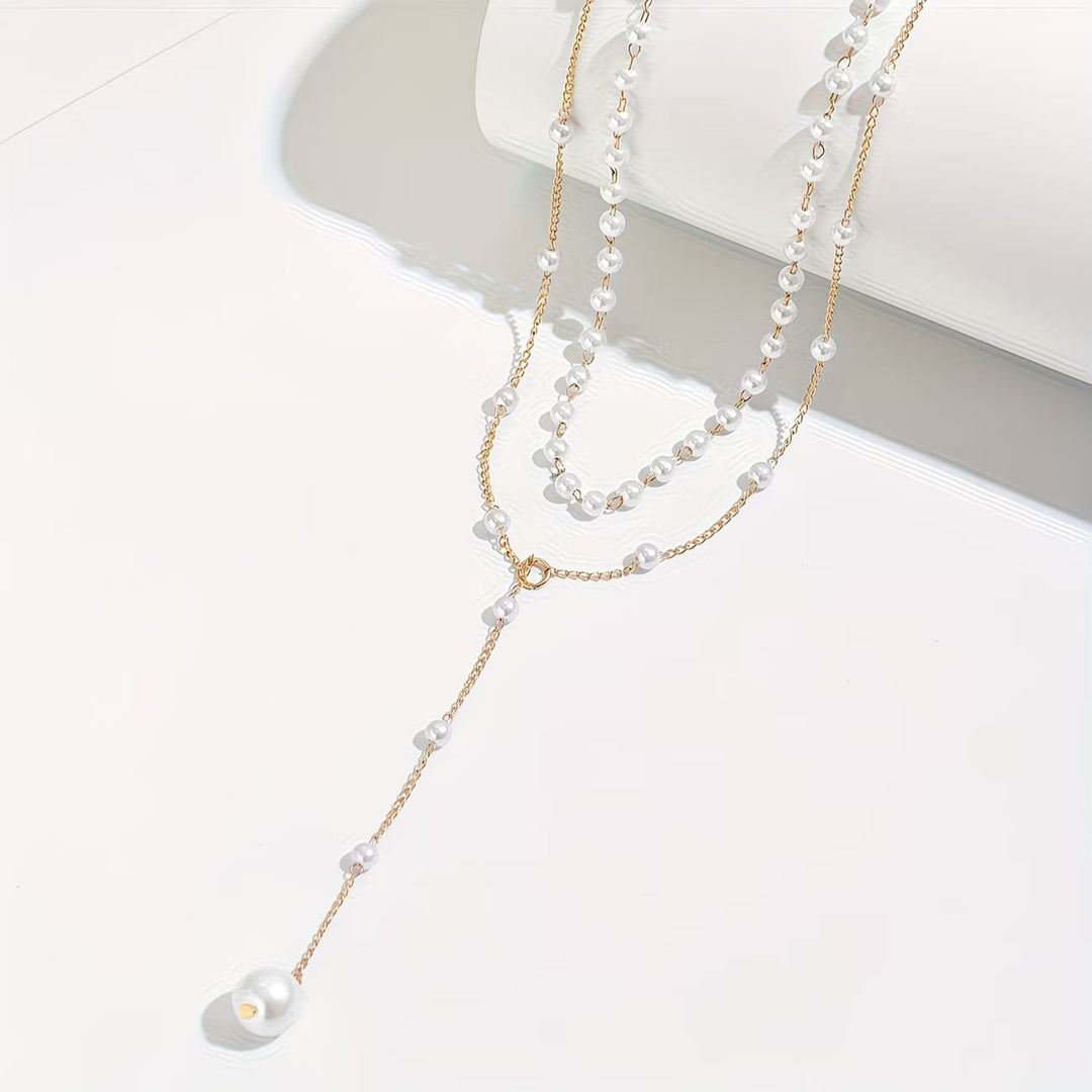Collana a filo di perle graduate