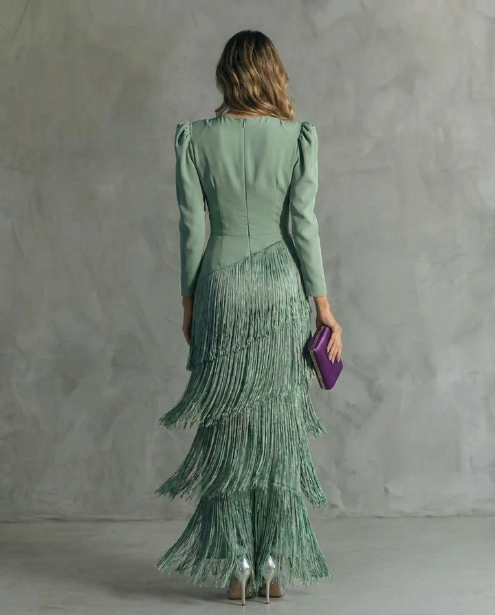 Clara™ | Elegante abito midi con maniche a frange