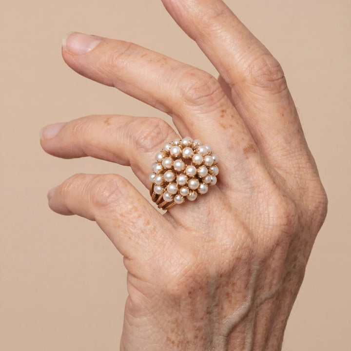 Anello in Oro con Perla Intarsiata Classico