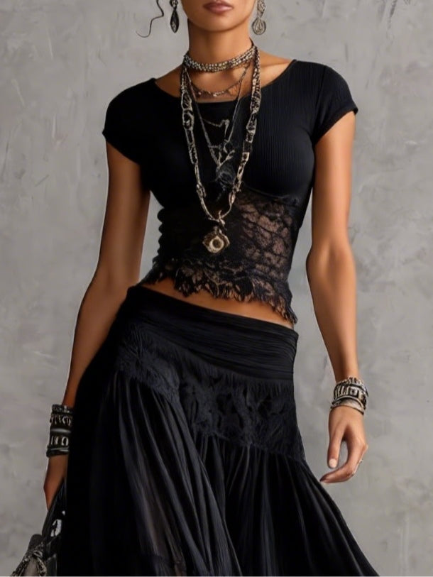 Set Top in Pizzo Nero Trasparente e Gonna Maxi Plissettata