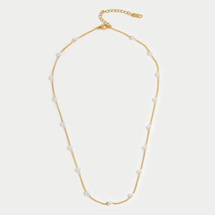 Collana d'Oro con Perle Senza Tempo